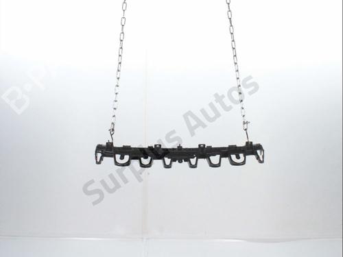 Suporte do pára-choques trás Suporte do pára-choques trás 37457733 37457733