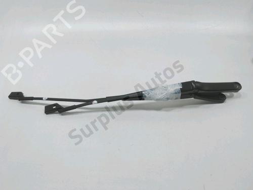 Used Front windshield wiper arm Front windshield wiper arm 38794200 38794200