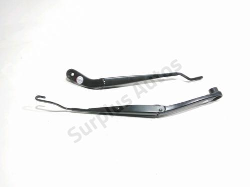 Used Front windshield wiper arm Front windshield wiper arm 37790242 37790242