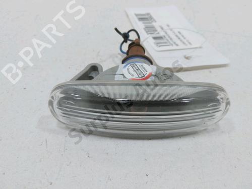 Used Right side indicator Right side indicator LANCIA MUSA (350_) 1.3 D Multijet (350.AXG11, 350.AXG1A) (90 hp) 31005471 31005471