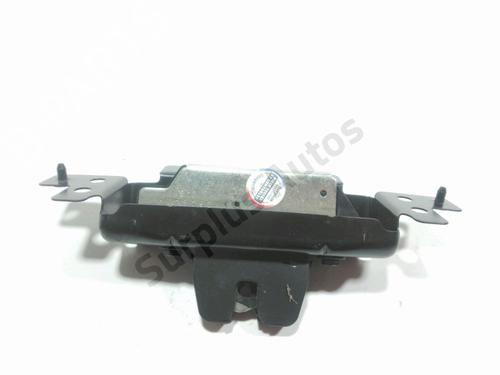 tailgate-lock-peugeot-208-i-ca_-cc_-2012-2013-2014-2015-2016-2017-2018-2019-2020-2021-30654770 main image