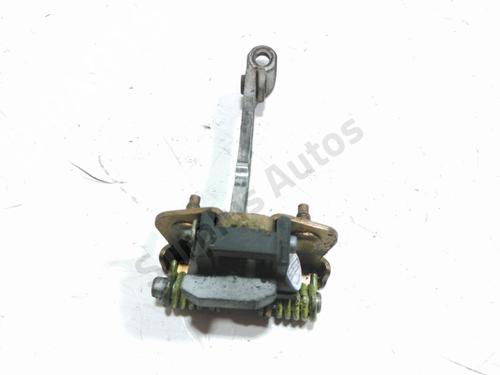 Dørhængsel/Dørbegrænser RENAULT CLIO II (BB_, CB_) 1.5 dCi (B/CB08) (82 hp) 31914089