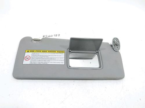 Used Right sun visor Right sun visor 31002691 31002691