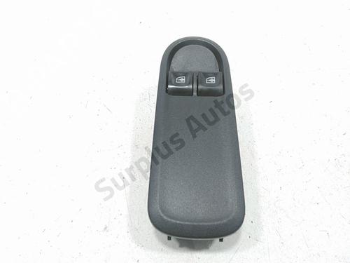 Used Left front window switch Left front window switch DACIA DUSTER (HS_) 1.5 dCi (109 hp) 39765489 39765489