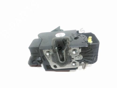 Used Front left lock Front left lock 37777642 37777642