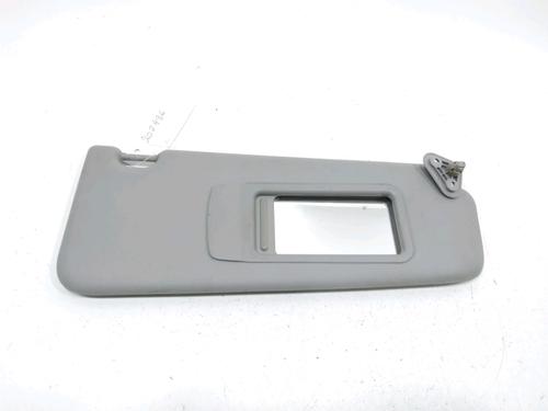 Used Right sun visor Right sun visor 31002749 31002749