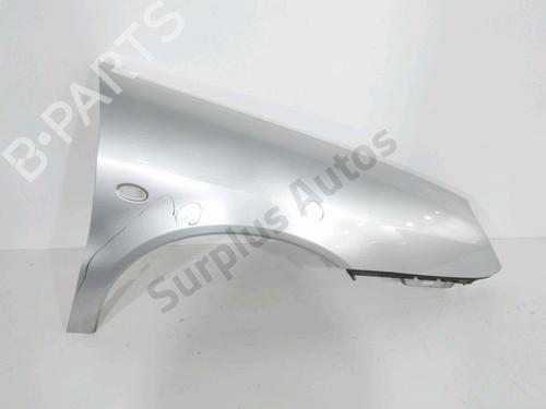 Forskærm Højre CITROËN XSARA (N1) 2.0 HDi 90 (90 hp) 31938664