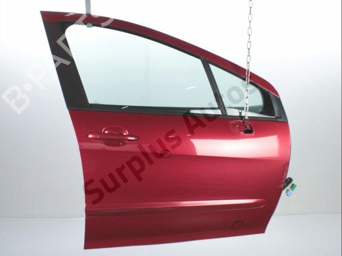 Used Right front door PEUGEOT 308 I (4A_, 4C_) 1.6 HDi (109 hp) 28244038
