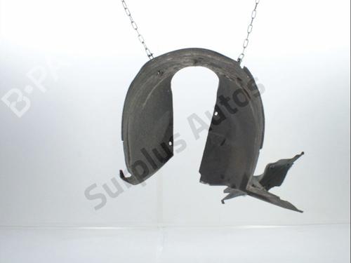 Used Wheel arch CITROËN C4 CACTUS 1.2 VTi 82 (82 hp) 32077828