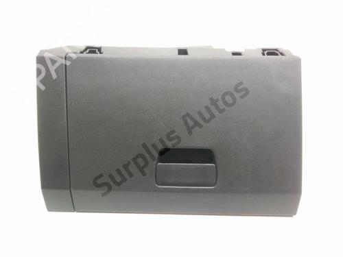 Used Glove box DACIA SANDERO III 1.0 TCe 90 (91 hp) 28231529