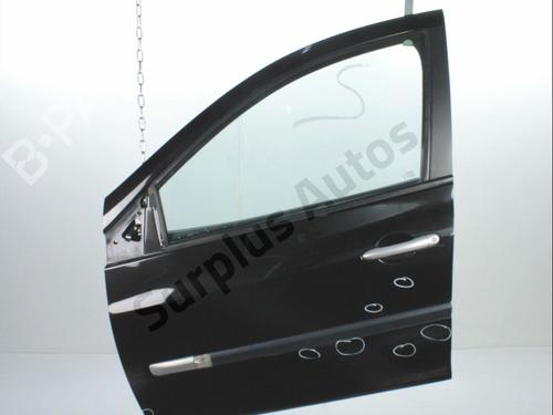 Used Left front door RENAULT CLIO III (BR0/1, CR0/1) 1.5 dCi (BR17, CR17) (86 hp) 28333401