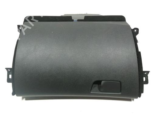 Used Glove box RENAULT MEGANE IV Hatchback (B9A/M/N_) 1.2 TCe 130 (B9MR) (130 hp) 29857392