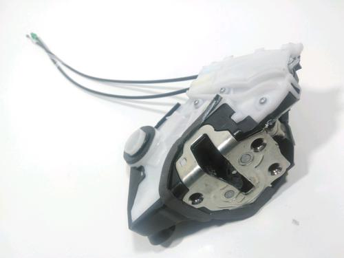 Used Front left lock TOYOTA YARIS (_P13_) 1.0 (KSP130) (72 hp) 28247981