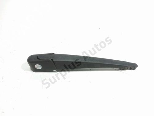 Used Rear windshield wiper arm Rear windshield wiper arm PEUGEOT 3008 II SUV (MC_, MR_, MJ_, M4_) 1.5 BlueHDi 130 (131 hp) 33459813 33459813