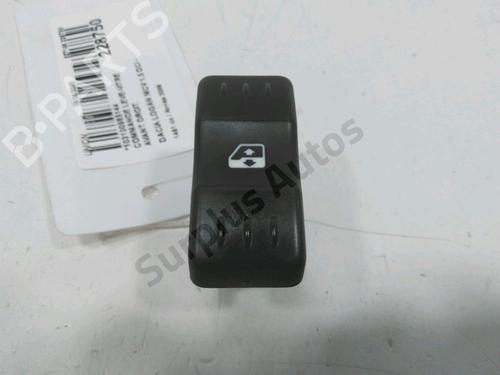 Used Right front window switch DACIA LOGAN MCV (KS_) 1.5 dCi (KS0W) (86 hp) 31080283