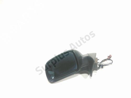 Retrovisor esquerdo Retrovisor esquerdo PEUGEOT 407 (6D_) 2.0 HDi 135 (6DRHRH, 6DRHRE, 6DRHRG, 6DRHRJ) (136 hp) 28246181 28246181