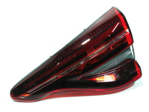 Used Right tailgate light RENAULT CLIO V (B7_) 1.0 TCe 90 (B7MT) (91 hp) 28267488