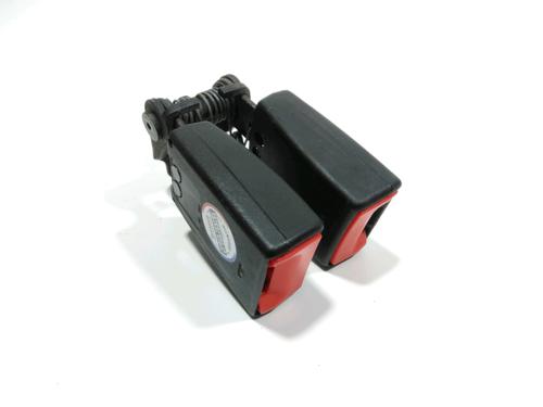 Used Seat buckle FORD KUGA I 2.0 TDCi (140 hp) 28233556