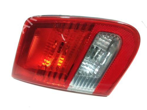 Achterlicht kofferdeksel achterklep links SAAB 9-3 (YS3F, E79, D79, D75) 1.9 TiD | BP28268003C79 