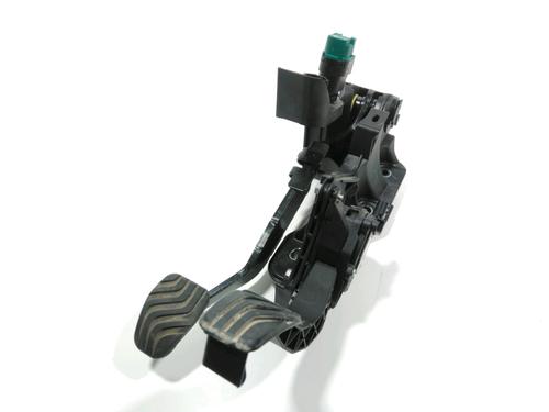 pedal-renault-clio-v-b7_-2019-28221153 main image
