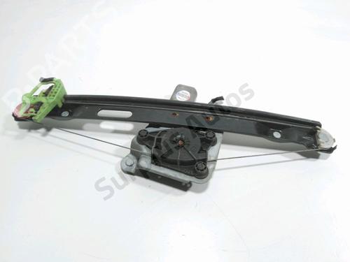 Rudehejsemekanisme venstre bagtil Rudehejsemekanisme venstre bagtil BMW 1 (E87) 118 d (143 hp) 35941742 35941742
