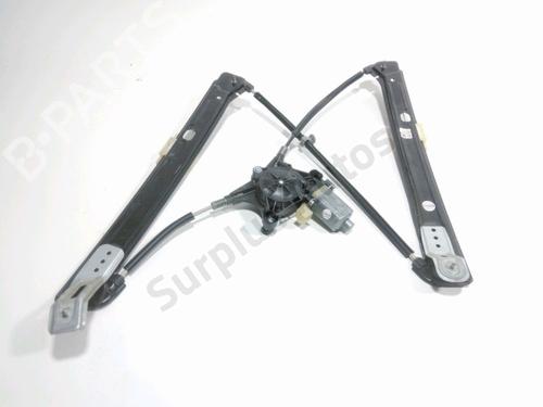 Used Front right window mechanism SKODA KAROQ (NU7, ND7) 1.5 TSI (150 hp) 32040747