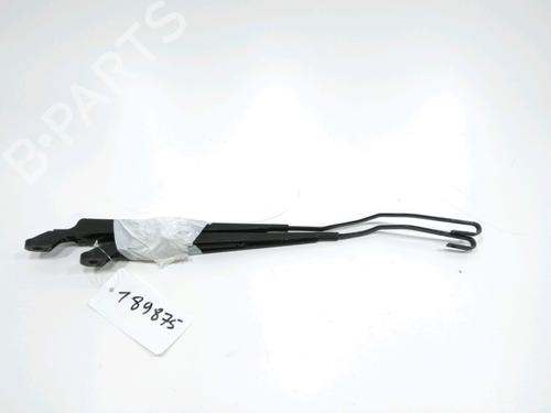 Used Front windshield wiper arm CITROËN XSARA Break (N2) 1.6 16V (109 hp) 31007694