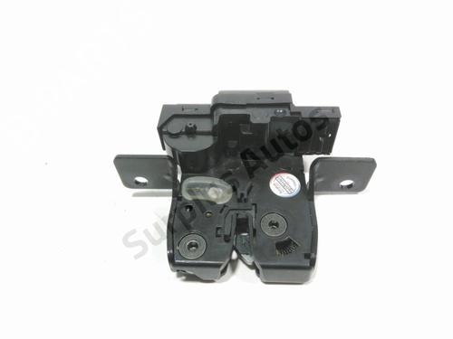 tailgate-lock-renault-clio-iii-br01-cr01-2005-2006-2007-2008-2009-2010-2011-2012-2013-2014-33568919 main image
