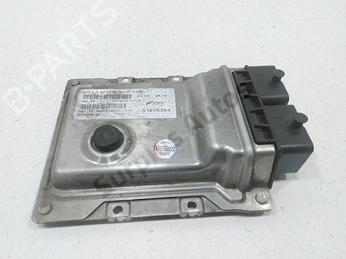 engine-control-unit-ecu-fiat-500-312_-2007-39462271 main image