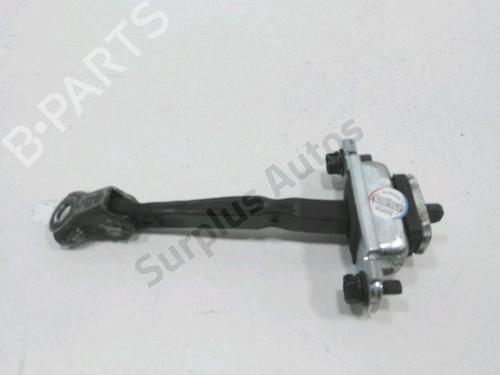 Used Hinge/Door check strap HYUNDAI i30 (FD) 1.6 CRDi (90 hp) 30998827