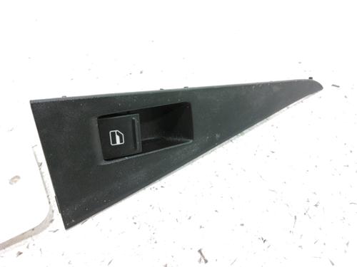Used Right rear window switch Right rear window switch 37778343 37778343