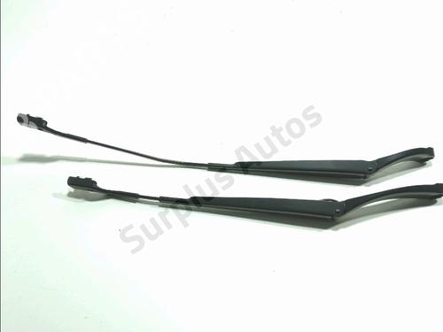 Used Front windshield wiper arm Front windshield wiper arm VW T-ROC (A11, D11) 2.0 TDI (150 hp) 33646954 33646954