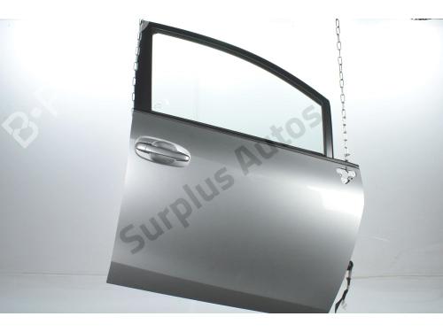 Used Right front door Right front door TOYOTA VERSO (_R2_) 2.0 D-4D (AUR20_, AUR20R) (126 hp) 40464805 40464805