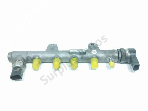 Used Injection rail Injection rail VW POLO V (6R1, 6C1) 1.4 TDI (75 hp) 40059095 40059095