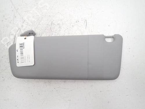 Used Right sun visor Right sun visor 37784402 37784402