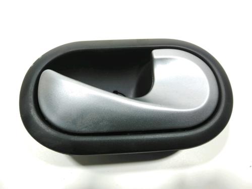 Used Rear right interior door handle Rear right interior door handle 28252416 28252416