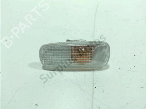Used Left side indicator Left side indicator 39548599 39548599