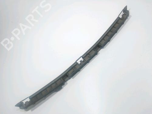 Used Rear bumper bracket Rear bumper bracket 37782068 37782068