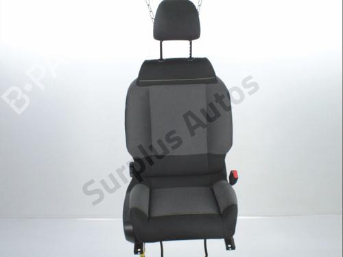 Used Right front seat CITROËN C3 III (SX) 1.2 THP 110 (SXHNPS, SXHNZT, SXHNZ6) (110 hp) 29603071