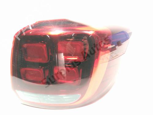 Achterlicht rechts DACIA SANDERO II 1.0 SCe 75 (B8JC, B8JD, B8NC) (73 hp) 32334742