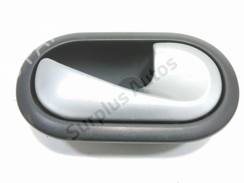 rear-right-interior-door-handle-renault-clio-iii-br01-cr01-2005-2006-2007-2008-2009-2010-2011-2012-2013-2014-32279888 main image