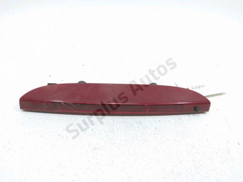 Used Third brake light RENAULT CLIO III Grandtour (KR0/1_) 1.2 16V (KR0P) (101 hp) 31007110