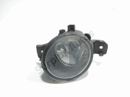 Used Right front fog light Right front fog light 37585741 37585741
