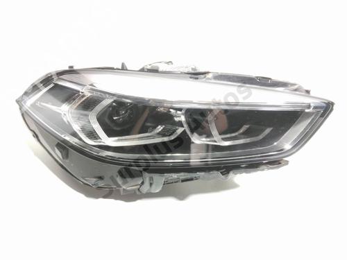 Phare droit Phare droit BMW 1 (F40) 118 d (150 hp) 34232748 34232748