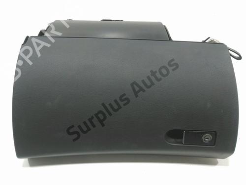 Used Glove box MERCEDES-BENZ C-CLASS Coupe (C204) C 250 CDI (204.303) (204 hp) 30991818
