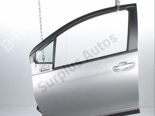 Used Left front door Left front door TOYOTA YARIS (_P13_) 1.0 (KSP130) (72 hp) 40059949 40059949