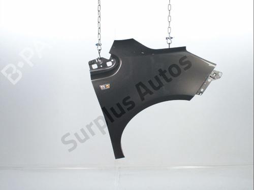 Used Right front fenders Right front fenders OPEL MERIVA B MPV (S10) 1.4 (75) (120 hp) 35972477 35972477