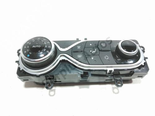 climate-control-renault-clio-iv-bh_-2012-2013-2014-2015-2016-2017-2018-2019-2020-2021-32040651 main image