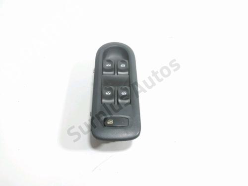 Used Left front window switch RENAULT CLIO III (BR0/1, CR0/1) 1.5 dCi (BR1C, CR1C) (103 hp) 28249729