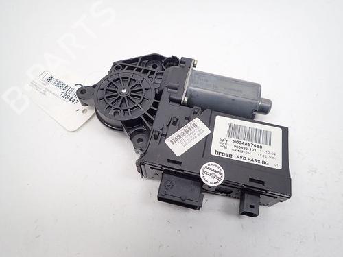 Rudehejsemekanisme Højre foran PEUGEOT 307 Break (3E) 2.0 HDI 110 (107 hp) 30995333